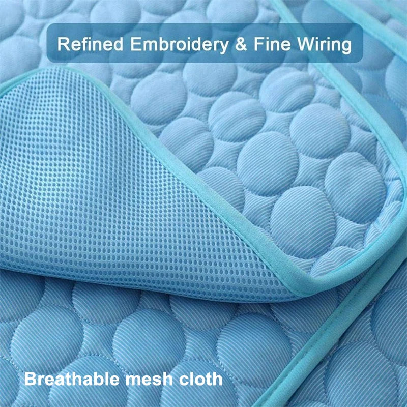 ChillPaw™ – Comfortable Cooling Mat for Dogs of All Sizes, Washable & Stress-Relieving