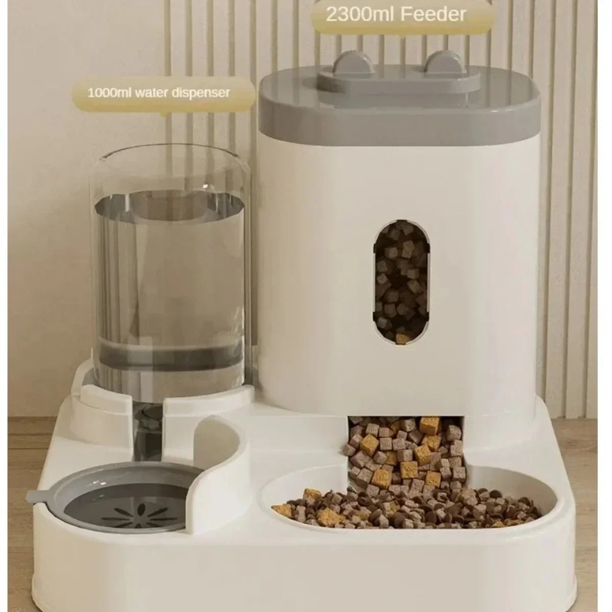 PawSip™ SmartFlow Pet Feeder – 2-in-1 Food & Water Bowl for Cats and Small Dogs